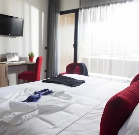 Hotel K10 4*