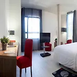 Hotel K10 4*
