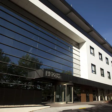 Hotel K10 Urnieta